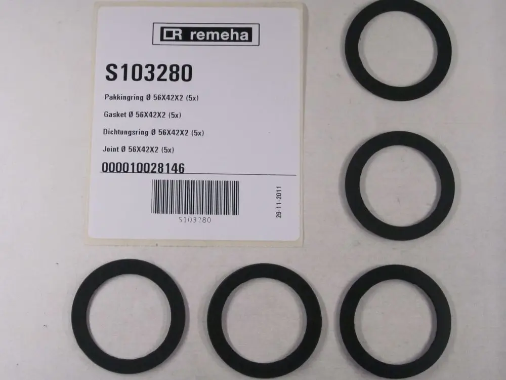 Schwarze Dichtungsringe in verschiedenen Größen, angezeigt in einer Anordnung, neben einer Packaging-Information der Marke Remeha. Fünf Stück enthalten.